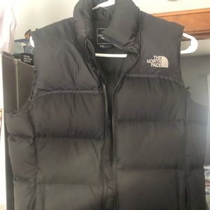 Women’s The North Face puffer vest